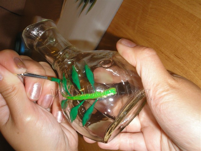 Розпис скляного глека. Майстер-клас