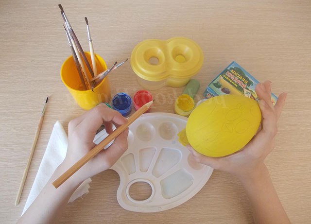 Розпис дерев'яного яйця. Майстер-клас