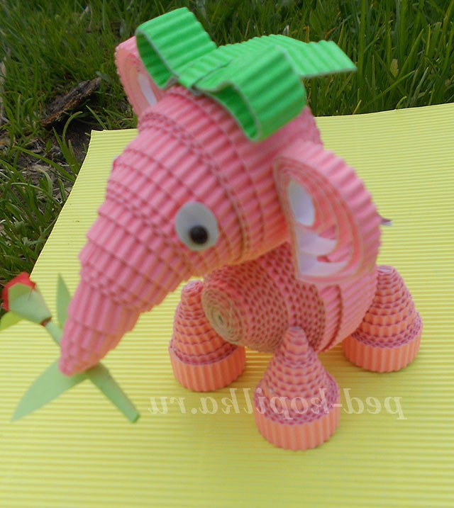 Об'ємний квілінг. Слониха