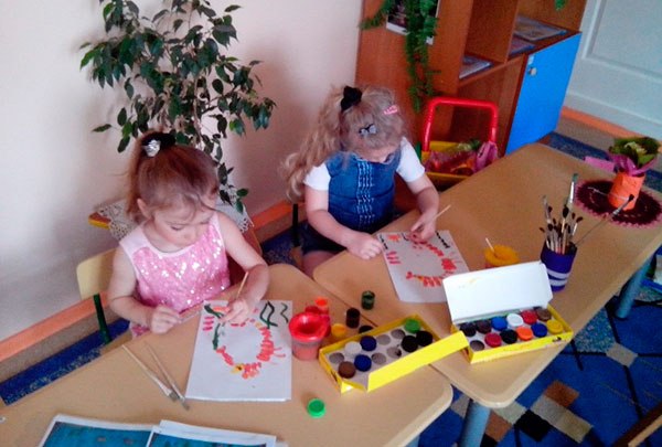 Фото з заняття за ДЕНЬ у дитячому садку