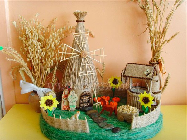 Настільна композиція  Настільна композиція