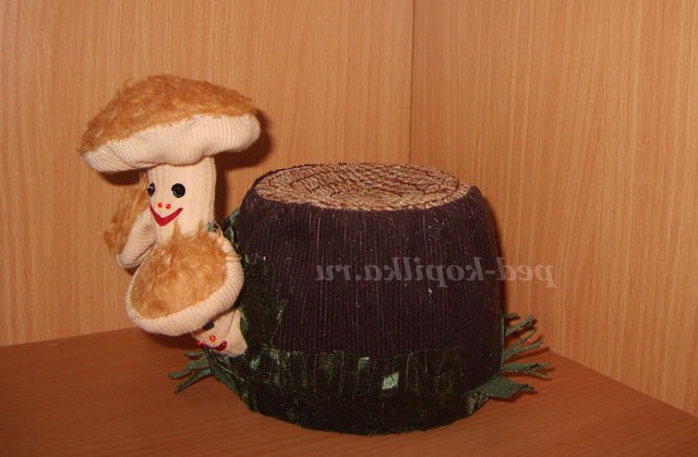 Скарбничка. Гриби на пеньку своїми руками