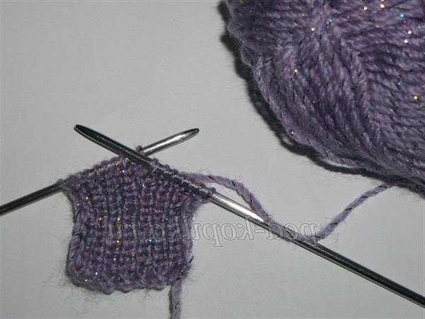 іграшки з помпонів, заєць своїми руками, кролик з помпонів своїми руками