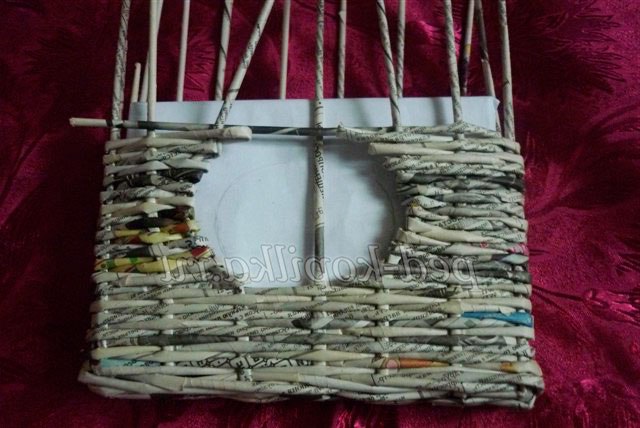 Плетіння з газетних трубочок. Майстер-клас годинник