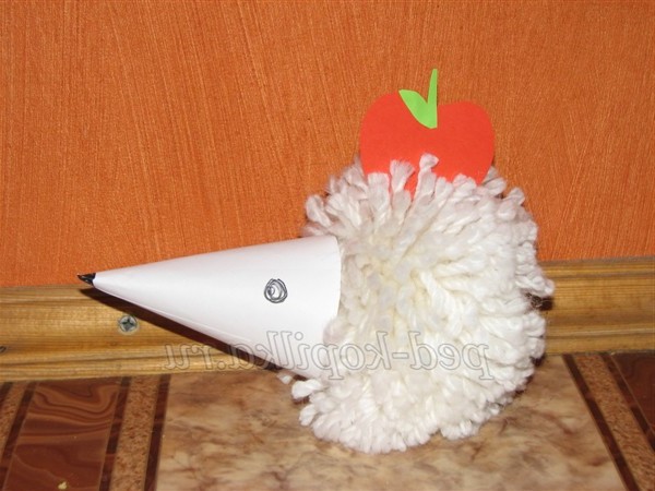 Іграшки з помпонів своїми руками