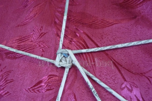 Плетіння з газетних трубочок. Майстер-клас годинник