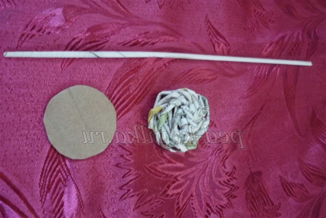 Плетіння з газетних трубочок. Майстер-клас годинник