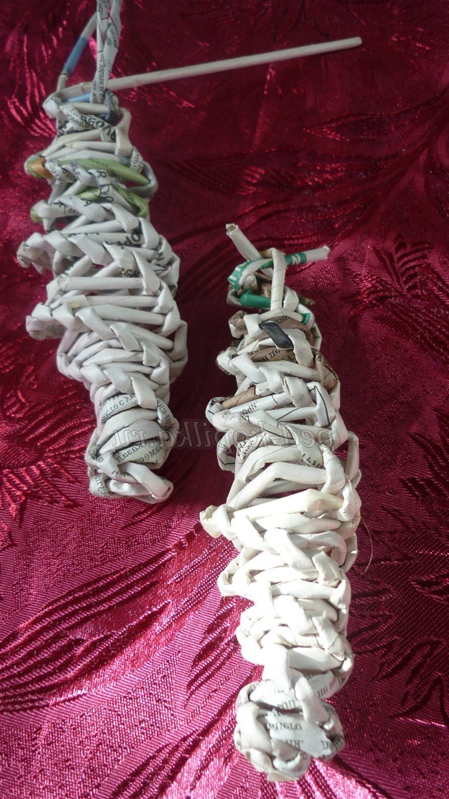 Плетіння з газетних трубочок. Майстер-клас годинник