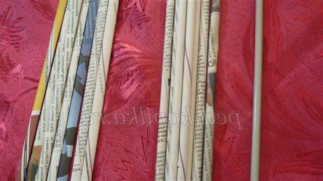 Плетіння з газетних трубочок. Майстер-клас годинник