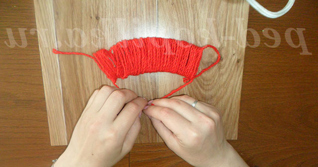 троянди з ниток своїми руками