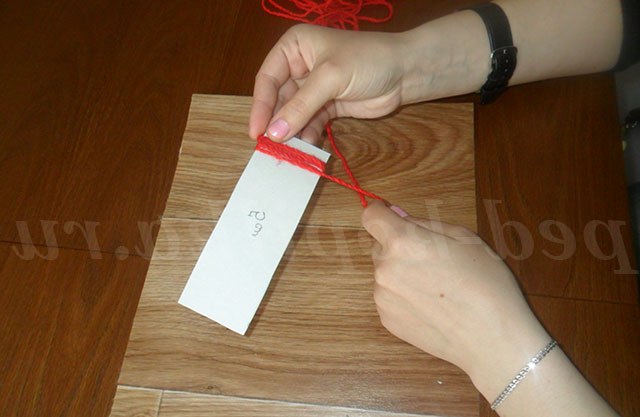 троянди з ниток своїми руками