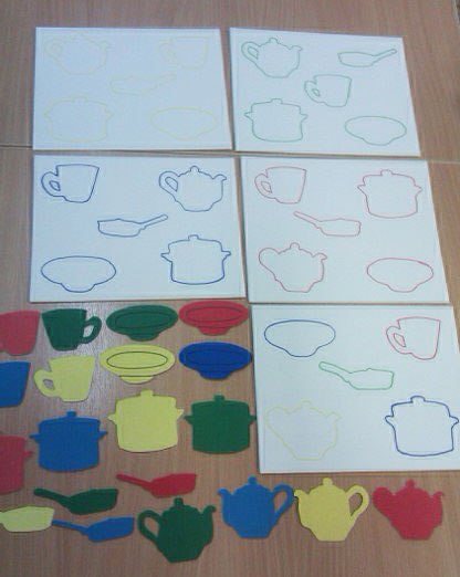 Дидактична гра для дошкільнят. Різнобарвна посуд