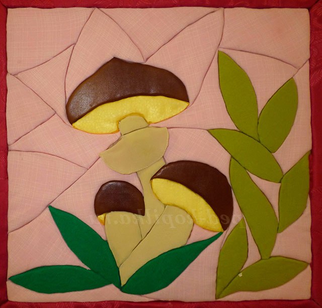 Техніка інкрустація панно. Гриби