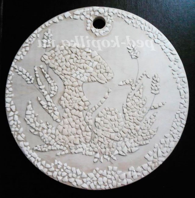 Мозаїка з яєчної шкаралупи. Мухомор