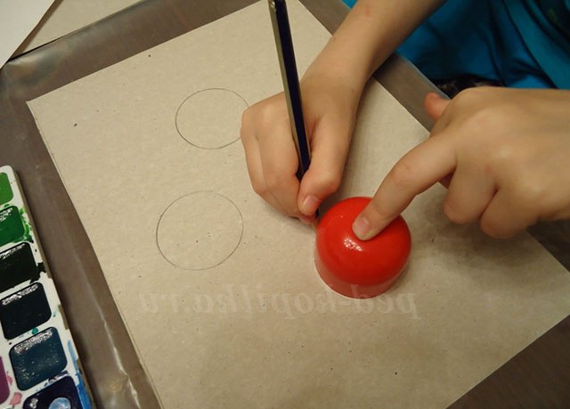 Кульбабки в техніці набризк. Майстер-клас