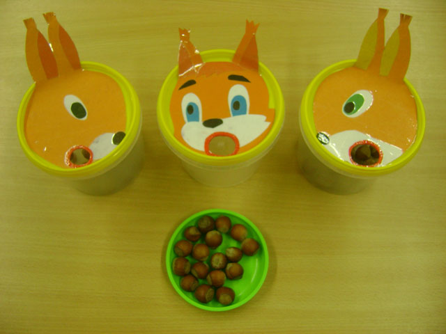 Погодуй білченят