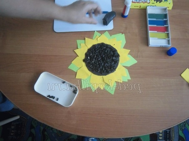 Соняшник своїми руками