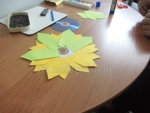 Соняшник своїми руками