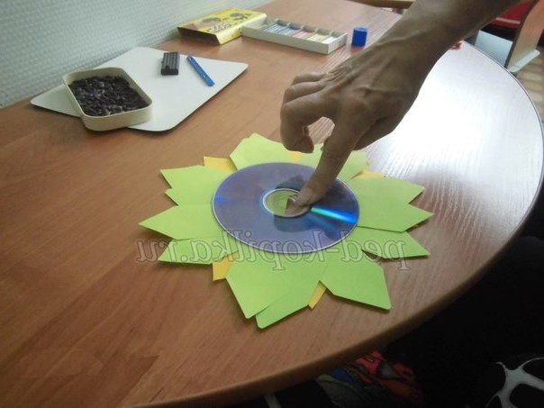 Соняшник своїми руками