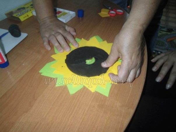 Соняшник своїми руками