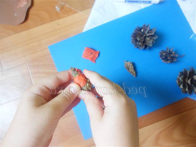 Осінні вироби з природного матеріалу з дітьми 5-6 років Осінні вироби з природного матеріалу з дітьми 5-6 років