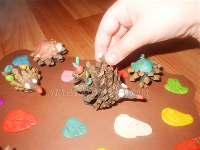 Осінні вироби з природного матеріалу з дітьми 5-6 років Осінні вироби з природного матеріалу з дітьми 5-6 років