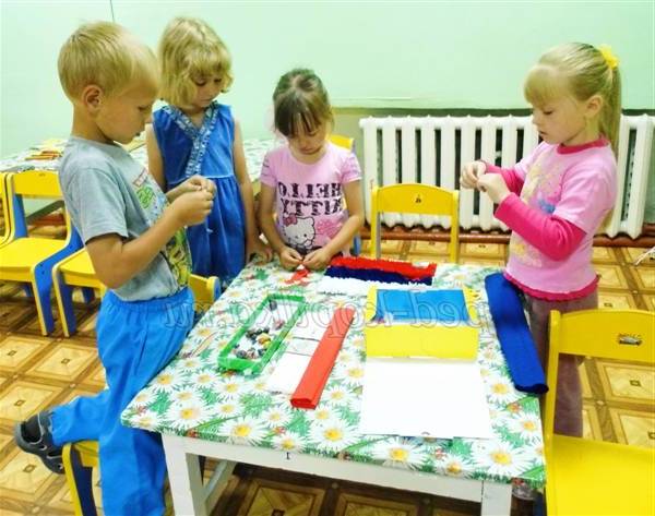 Торцювання на пластиліні в дитячому садку Торцювання на пластиліні в дитячому садку