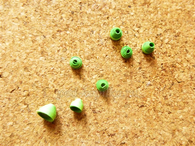 Картина в техніці квіллінг. Майстер-клас Картина в техніці квіллінг. Майстер-клас