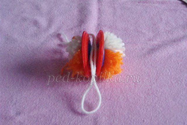 Іграшки з помпонів своїми руками. Лисичка Іграшки з помпонів своїми руками. Лисичка