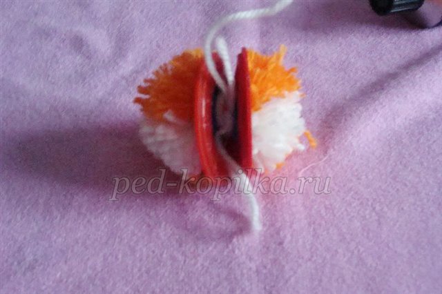 Іграшки з помпонів своїми руками. Лисичка Іграшки з помпонів своїми руками. Лисичка