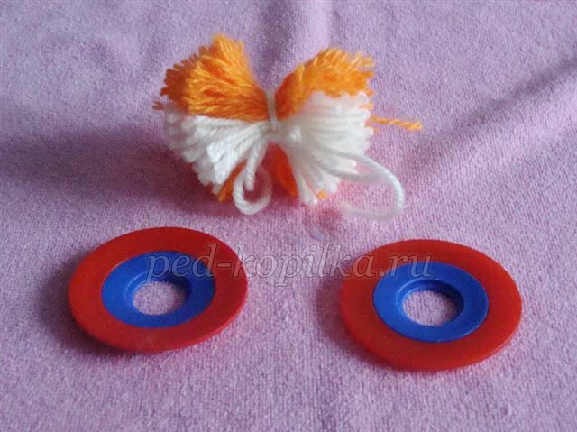 Іграшки з помпонів своїми руками. Лисичка Іграшки з помпонів своїми руками. Лисичка