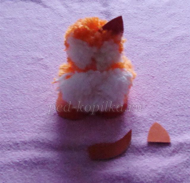 Іграшки з помпонів своїми руками. Лисичка Іграшки з помпонів своїми руками. Лисичка