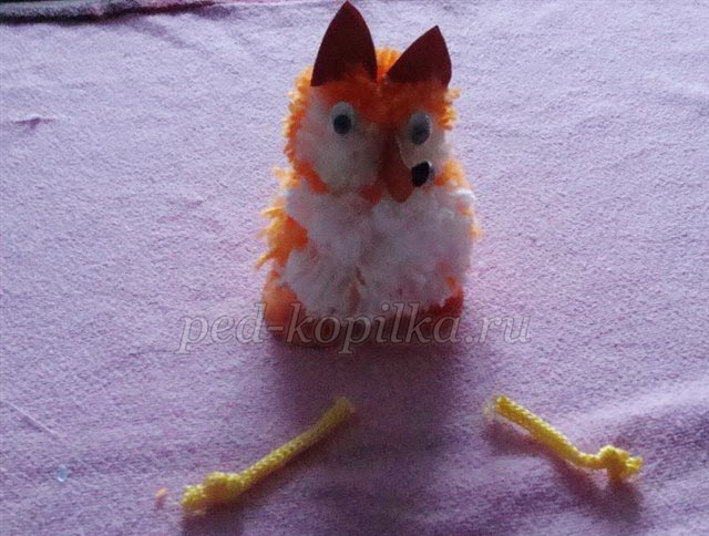 Іграшки з помпонів своїми руками. Лисичка Іграшки з помпонів своїми руками. Лисичка