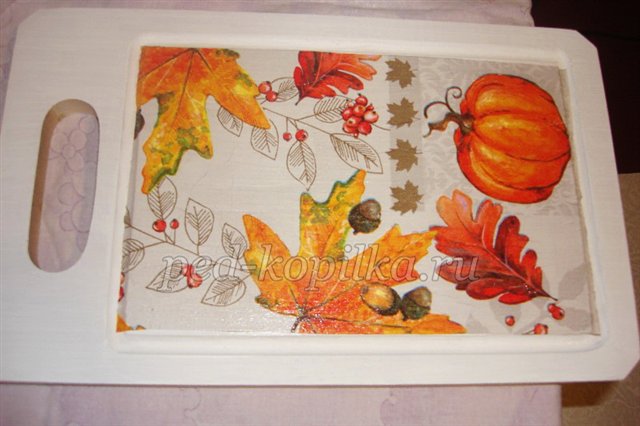 Декупаж обробної дошки. Майстер-клас Декупаж обробної дошки. Майстер-клас