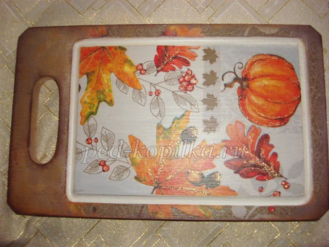 Декупаж обробної дошки. Майстер-клас Декупаж обробної дошки. Майстер-клас