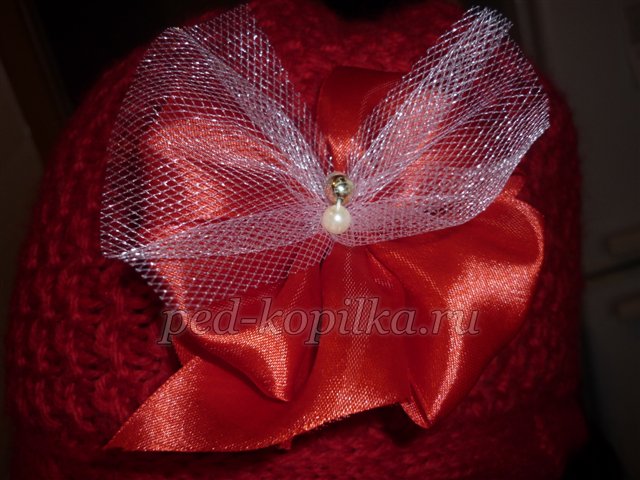 Майстер - клас Виготовлення брошки з атласних стрічок