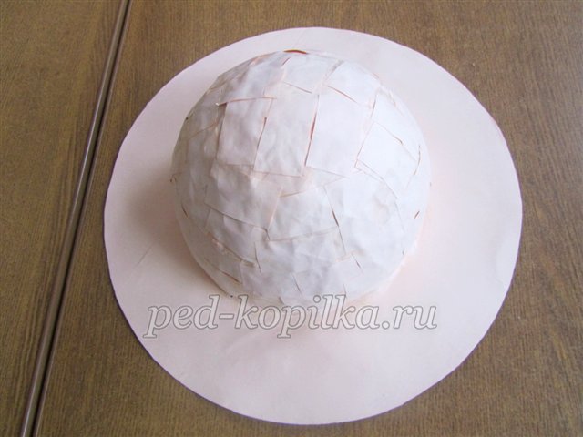 Пап'є-маше. Квіллінг. Квіткова капелюшок Пап'є-маше. Квіллінг. Квіткова капелюшок