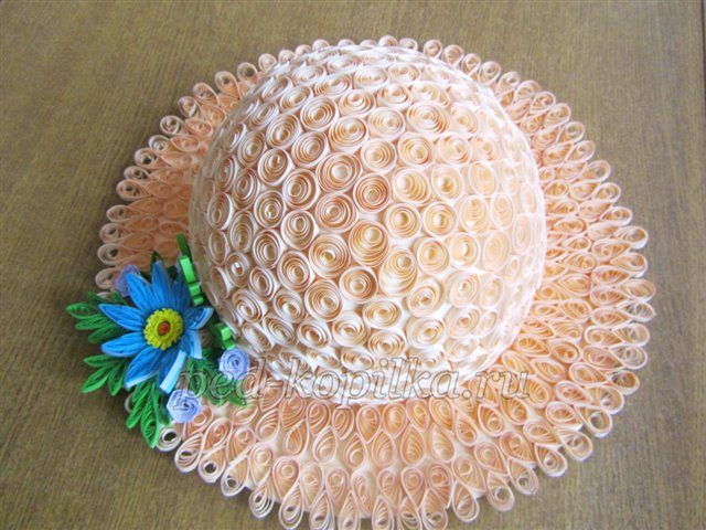 Пап'є-маше. Квіллінг. Квіткова капелюшок Пап'є-маше. Квіллінг. Квіткова капелюшок