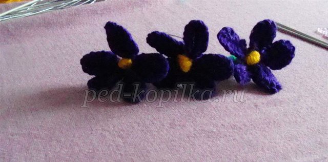 Фіалка з ниток. Майстер - клас Фіалка з ниток. Майстер - клас