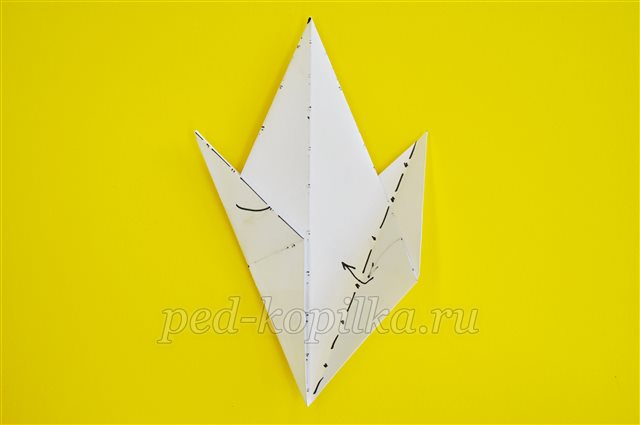 Виріб з паперу Кленові листки