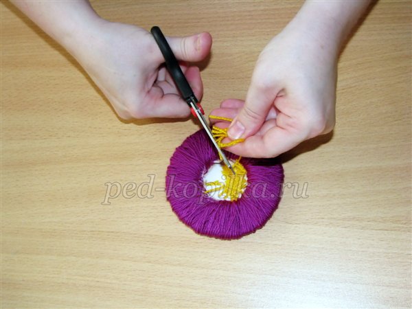 Квіти з ниток. Майстер-клас Квіти з ниток. Майстер-клас