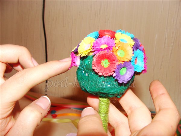 Топіари з паперових квітів. Майстер-клас