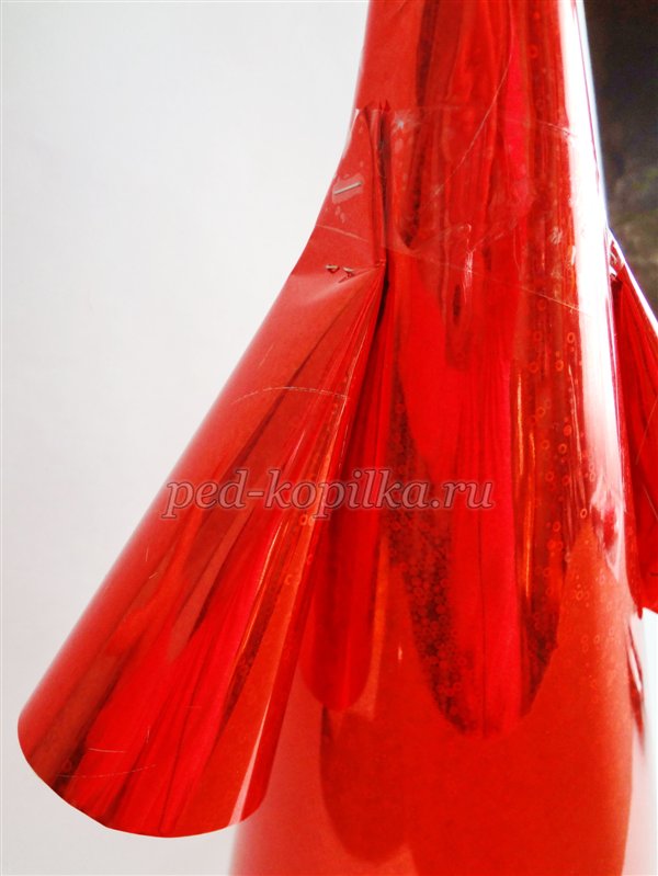 Майстер-клас Дід Мороз з конусів