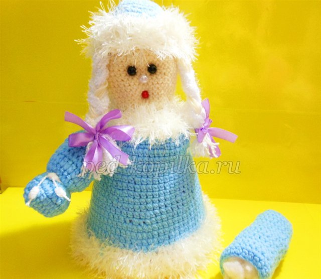 Снігуронька, пов'язана гачком Снігуронька, пов'язана гачком