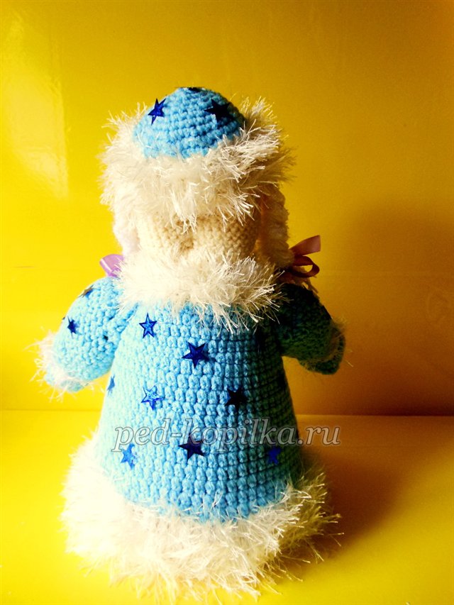 Снігуронька, пов'язана гачком Снігуронька, пов'язана гачком