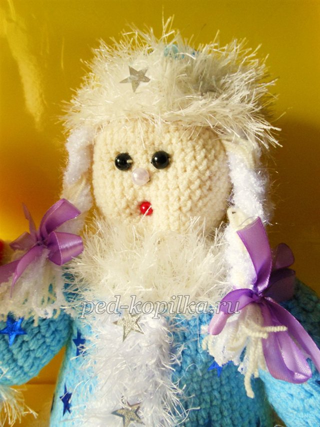 Снігуронька, пов'язана гачком Снігуронька, пов'язана гачком