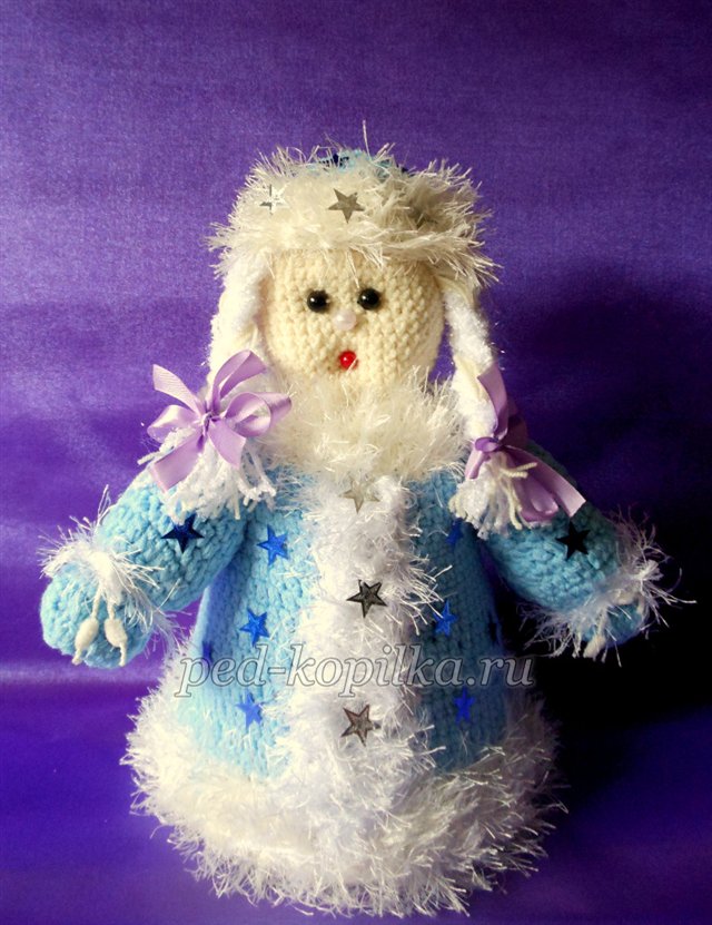 Снігуронька, пов'язана гачком Снігуронька, пов'язана гачком