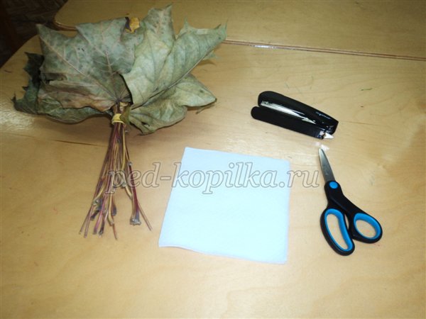 Вироби з природних матеріалів Вироби з природних матеріалів