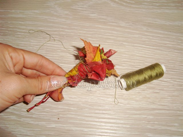 Троянди з осіннього листя. Майстер-клас Троянди з осіннього листя. Майстер-клас