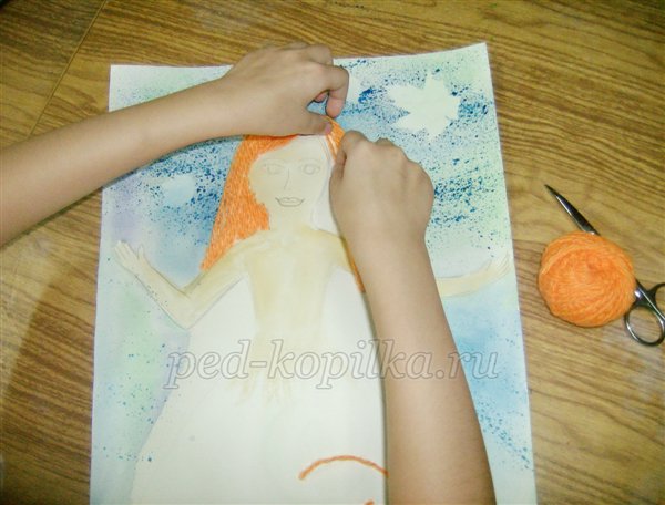 Аплікація з осіннього листя. Фея Аплікація з осіннього листя. Фея